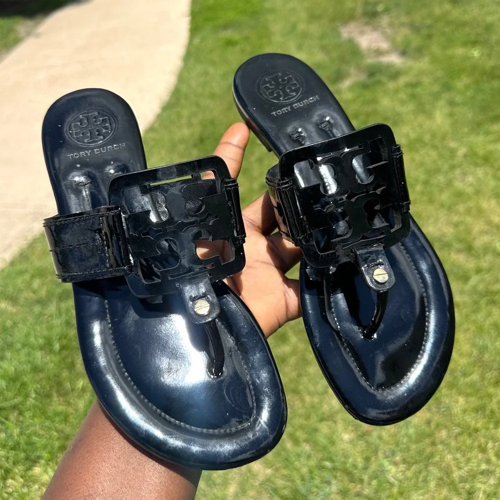Tory Burch Miller Women's Patent Leather Logo Thong Sandals Slides Size 7 Black